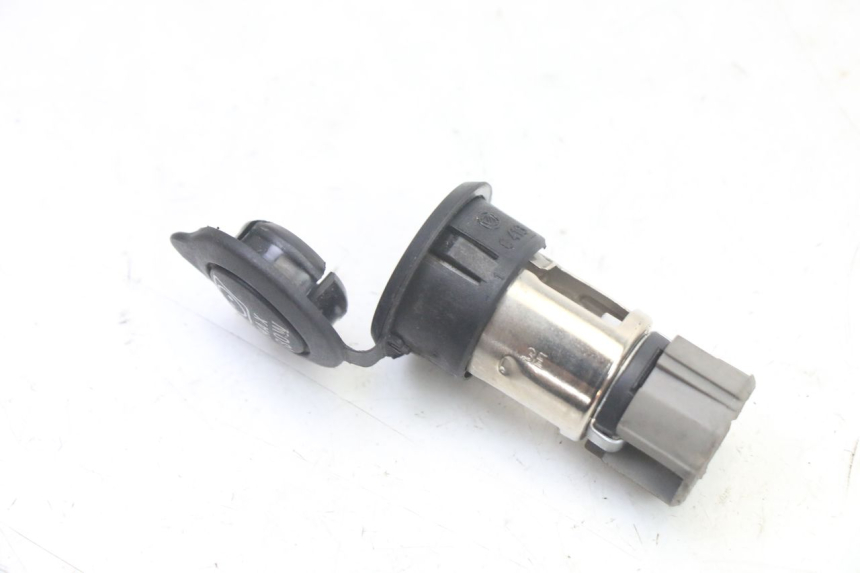 photo de Presa accendisigari PIAGGIO MP3 500 (2011 - 2015)