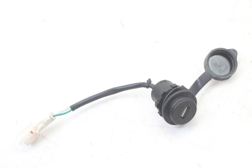 photo de PRESA ACCENDISIGARI SYM ORBIT III 3 4T 50 (2021 - 2025)