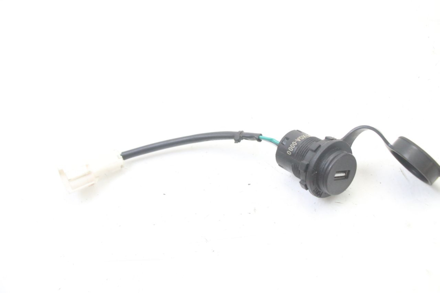 photo de PRESA ACCENDISIGARI SYM ORBIT III 3 4T 50 (2021 - 2025)