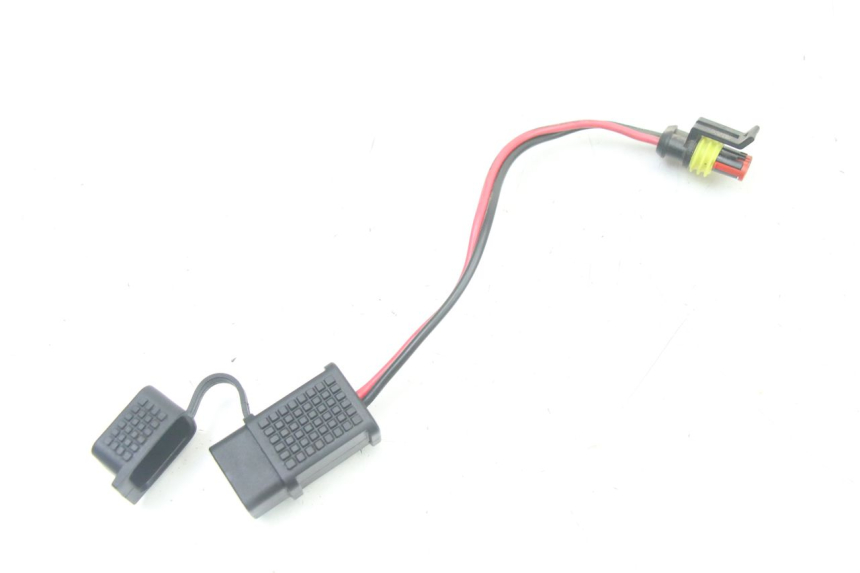 photo de PRESA ACCENDISIGARI PIAGGIO MP3 500 (2014 - 2016)
