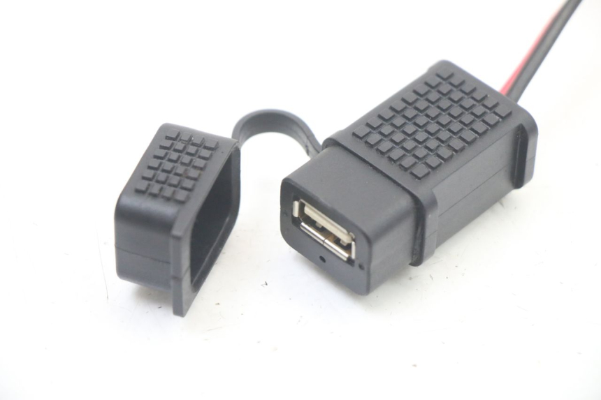 photo de PRESA ACCENDISIGARI PIAGGIO MP3 500 (2014 - 2016)