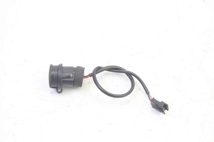 photo de PRESA ACCENDISIGARI EFUN PUSA 1 - Zoom sullo stato d'uso