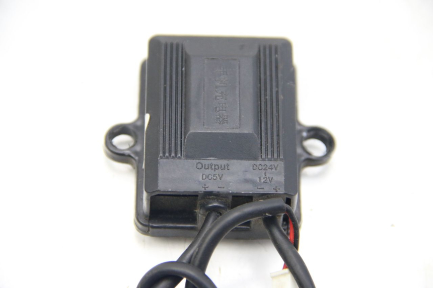 photo de PRISE ACCENDISIGARI RED ELECTRIC RED E PRO 1 (2017 - 2019)