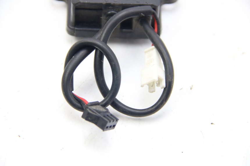 photo de PRISE ACCENDISIGARI RED ELECTRIC RED E PRO 1 (2017 - 2019)