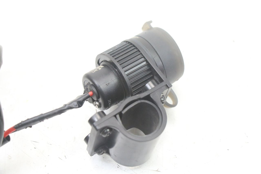 photo de PRESA ACCENDISIGARI ROYAL ENFIELD HYMALAYAN 410 (2016 - 2023)