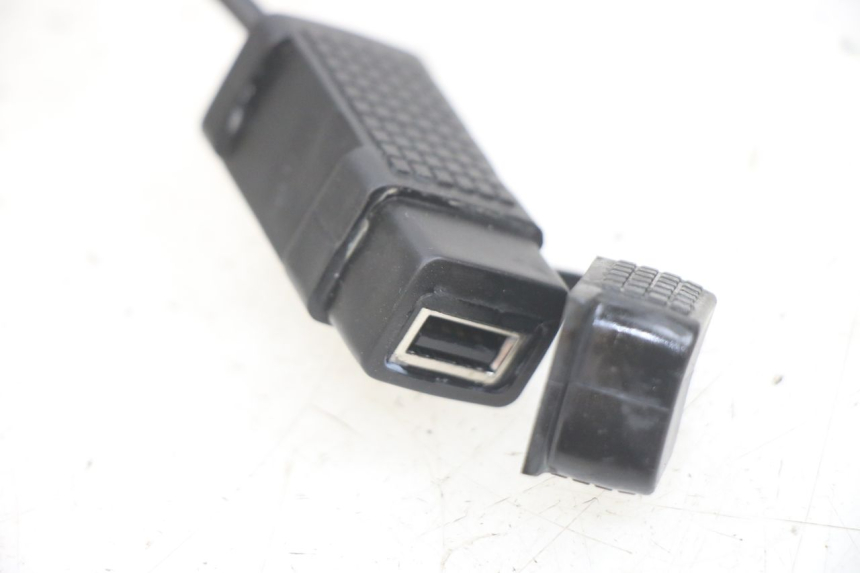 photo de PRISE ACCENDISIGARI APRILIA SXR 50 (2021 - 2023)