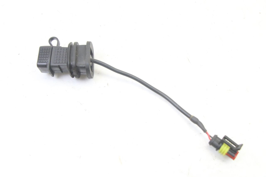 photo de PRISE ACCENDISIGARI APRILIA SXR 50 (2021 - 2023)