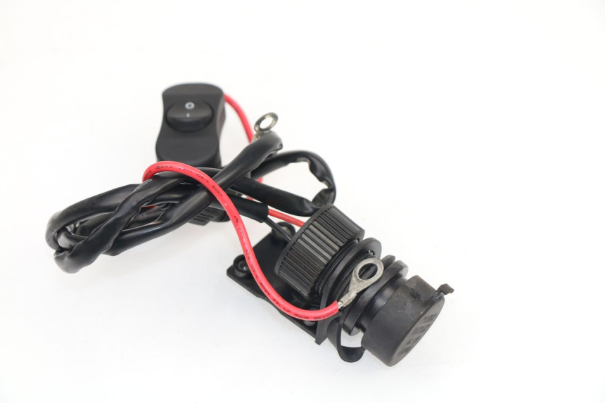 photo de Presa accendisigari YAMAHA XJR 1300 (1998 - 2002)