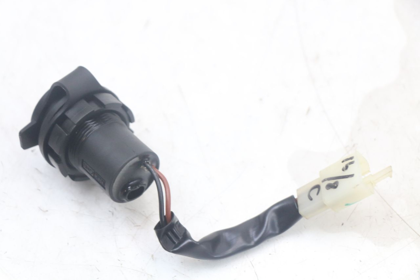 photo de PRESA ACCENDISIGARI YAMAHA XMAX X-MAX ABS 125 (2017 - 2020)