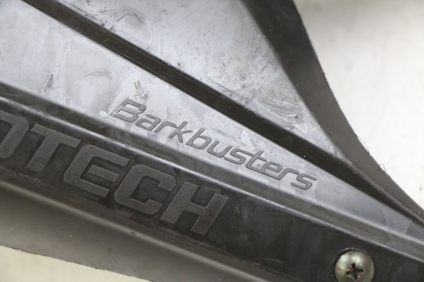 photo de PROTEZIONE MANI HONDA CB R 1000 (2018 - 2023)