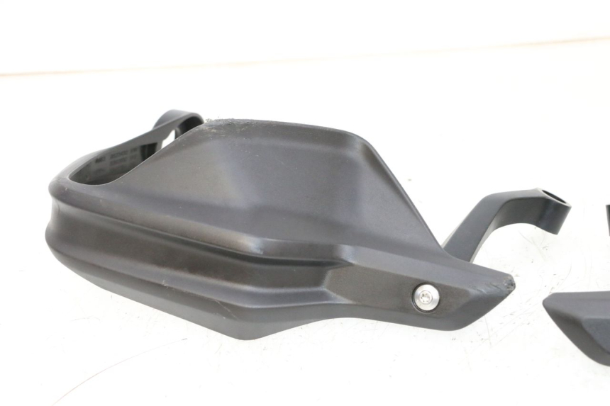 photo de PARAMANI BMW R GS 1250 (2021 - 2024) - Marcature e riferimenti originali