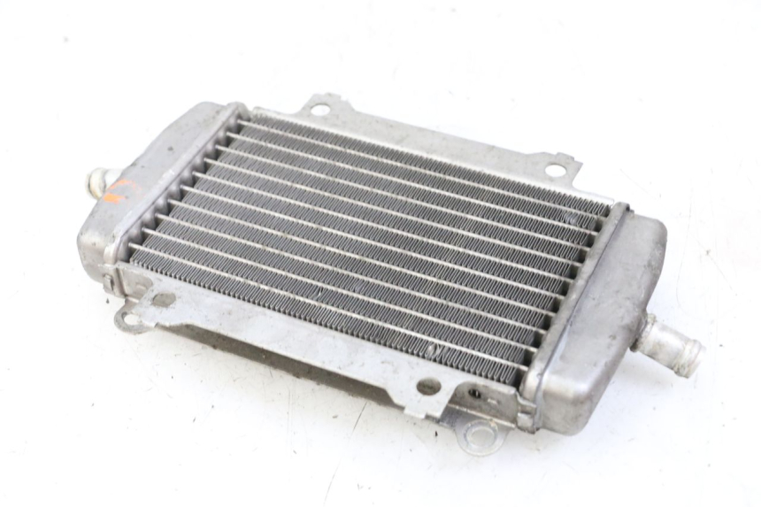 photo de RADIATORE PIAGGIO VESPA GRANTURISMO 200 (2004 - 2005)