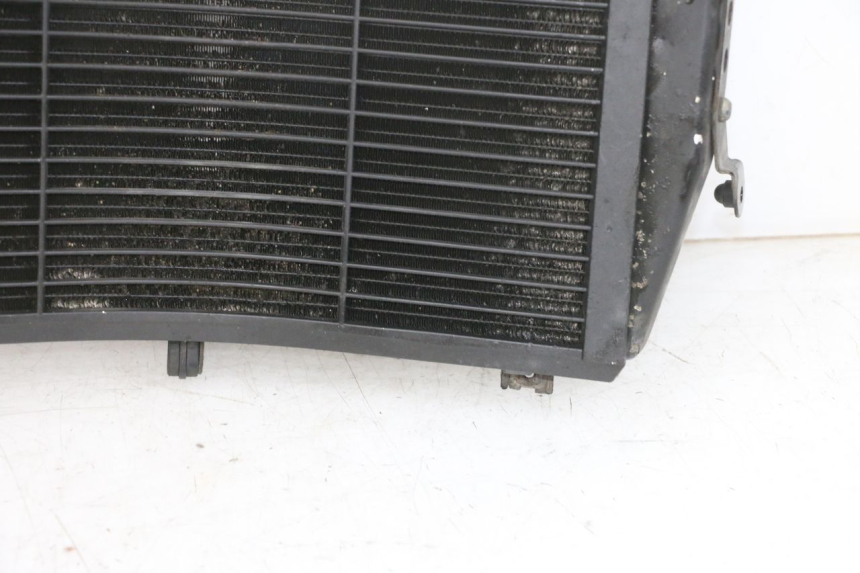 photo de RADIATORE YAMAHA FJR ABS 1300 (2006 - 2012) - Angolazione alternativa