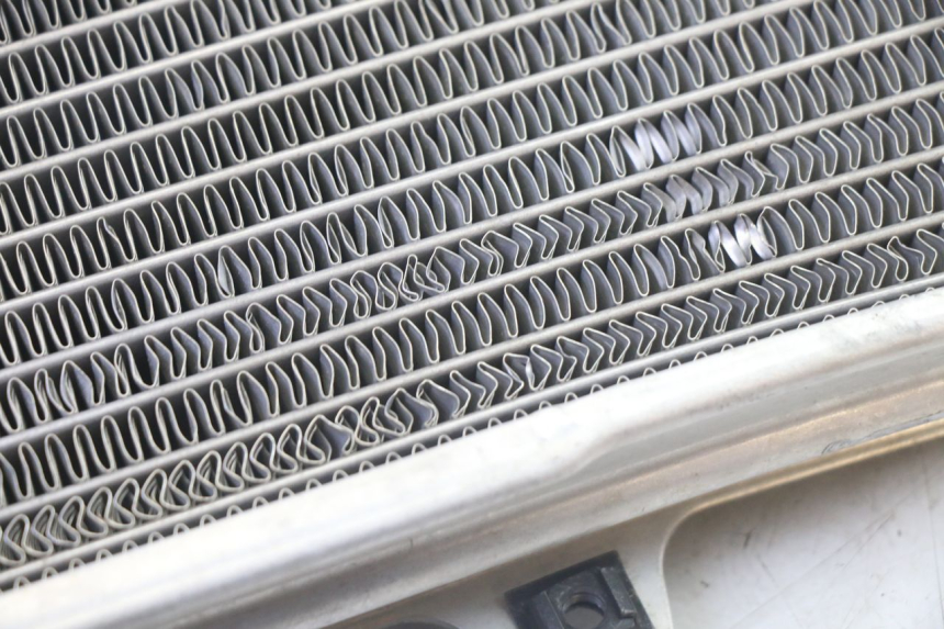 photo de RADIATORE SINISTRA KAWASAKI KXF KX-F 250 (2017 - 2019) - Dettaglio del componente