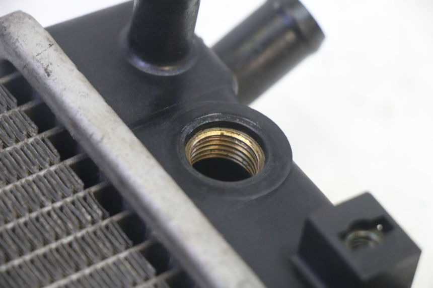 photo de RADIATORE KYMCO GRAND DINK 125 (2002 - 2007)