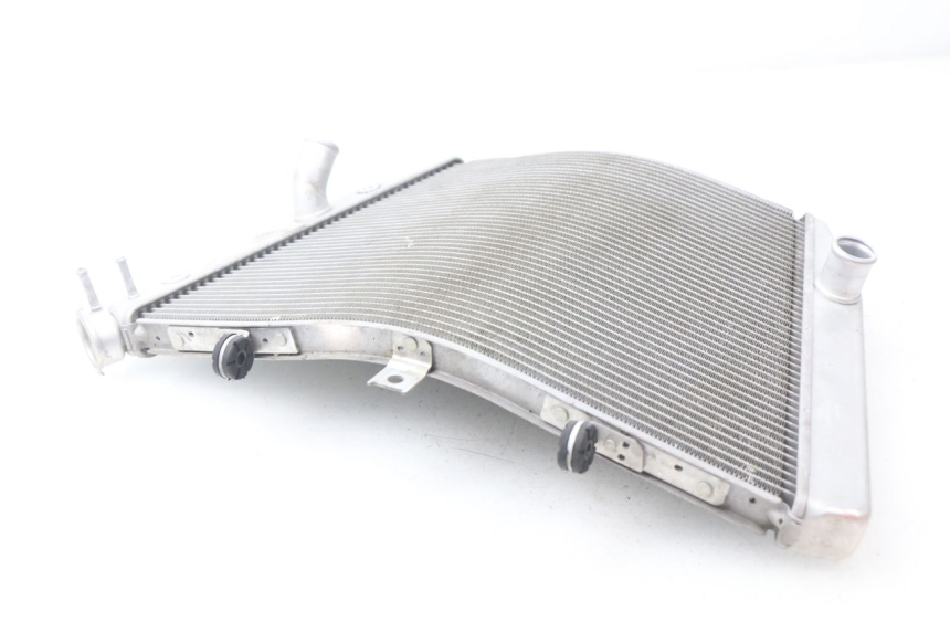 photo de RADIATORE SUZUKI GSX-R GSXR K16 1000 (2012 - 2016)