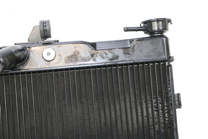 photo de RADIATORE YAMAHA MT-07 MT07 ABS 700 (2018 - 2020) - Ispezione visiva dettagliata