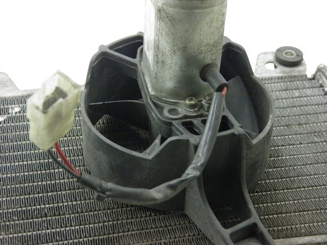 photo de RADIATORE PIAGGIO X9 EVOLUTION 125 (2003 - 2007)