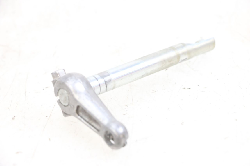 photo de CILINDRO RICEVITORE FRIZIONE KAWASAKI ZR 7 750 (1999 - 2001) - Altra angolazione