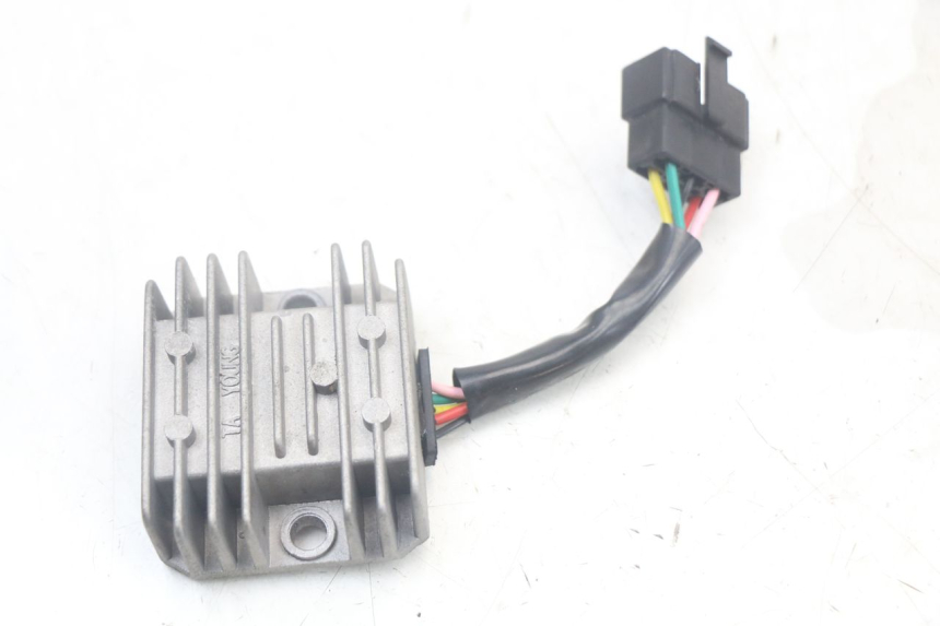 photo de REGOLATORE DI CARICA KYMCO AGILITY 4T 50 (2018 - 2022)