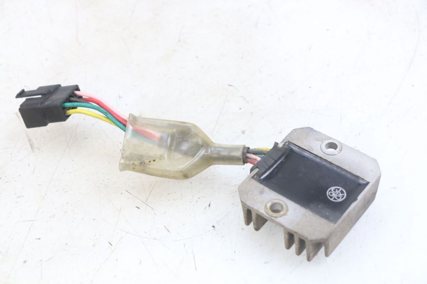 photo de REGOLATORE DI CARICA KYMCO AGILITY NAKED RENOUVO 2T 50 (2011 - 2018)