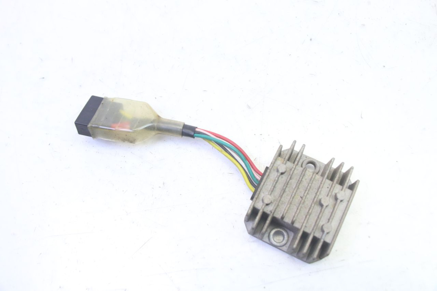 photo de REGOLATORE DI CARICA KYMCO AGILITY NAKED RENOUVO 2T 50 (2011 - 2018)