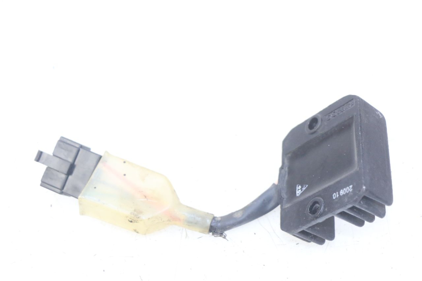 photo de REGOLATORE DI CARICA KYMCO AGILITY RS 4T 50 (2009 - 2013)