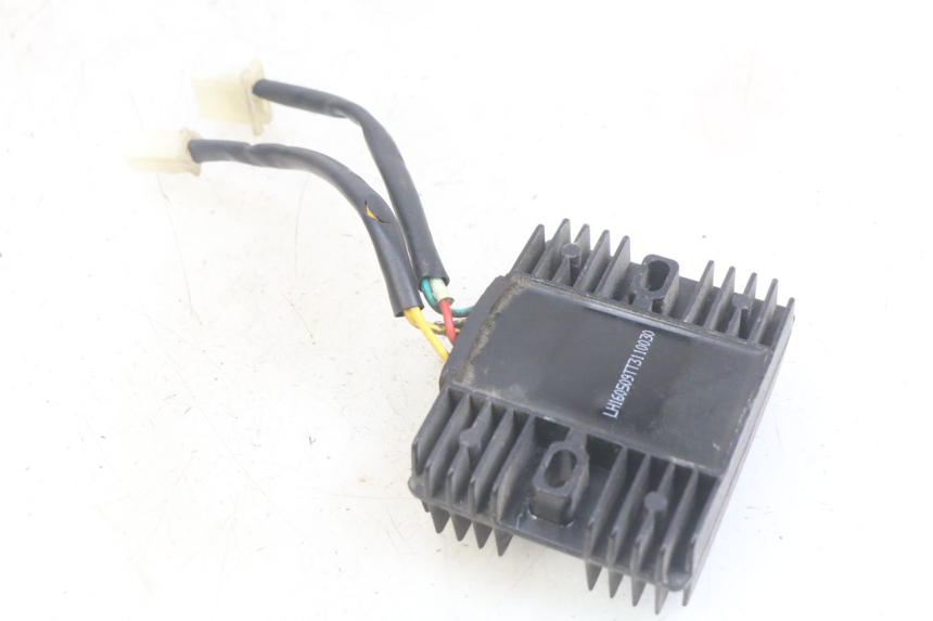 photo de REGOLATORE DI CARICA NECO ALEXONE 125 (2017 - 2024) - Zoom sullo stato d'uso