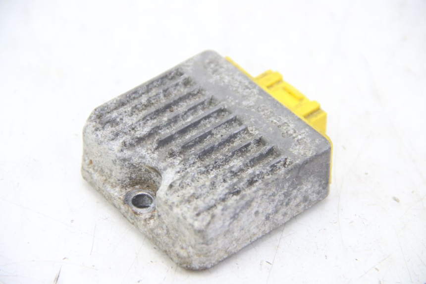 photo de REGOLATORE DI CARICA APRILIA SCARABEO 4T 50 (2009 - 2017)