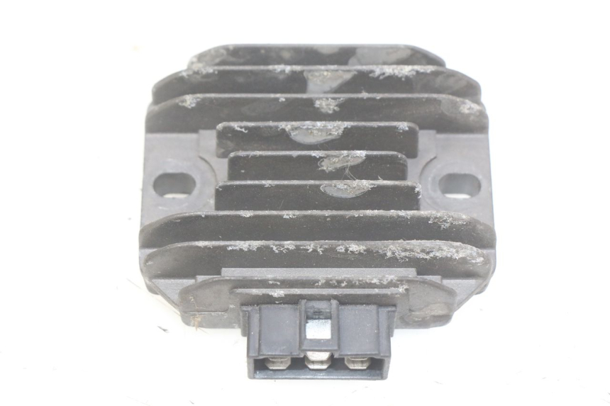 photo de REGOLATORE DI CARICA APRILIA SCARABEO LIGHT 125 (2007 - 2011)