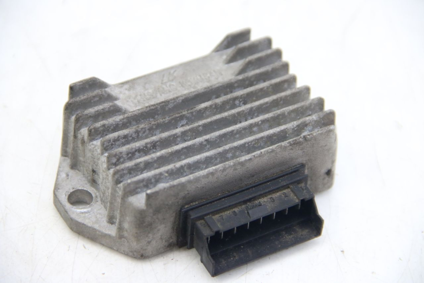 photo de REGOLATORE DI CARICA APRILIA SR 2T 50 (2012 - 2017)