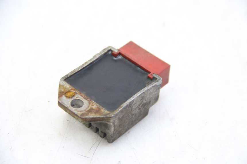 photo de REGOLATORE DI CARICA APRILIA SX 50 (2011 - 2017)