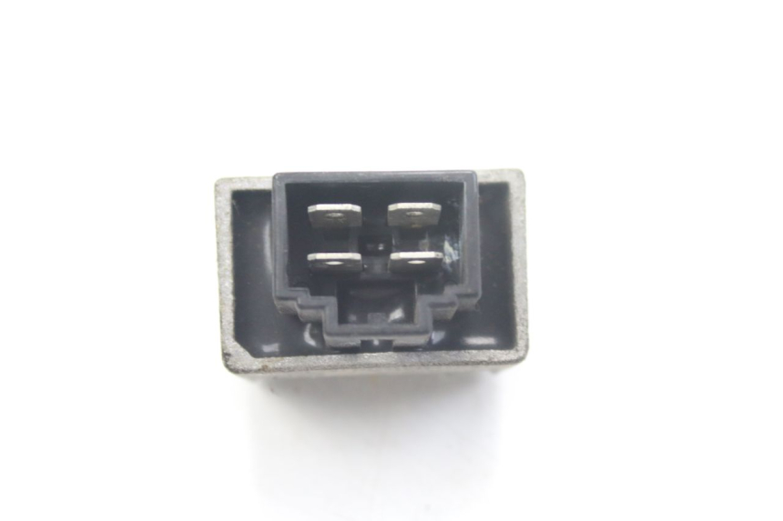 photo de REGOLATORE DI CARICA HONDA BALI EX 100 (1996 - 2000)