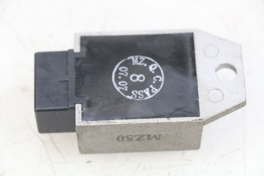 photo de REGOLATORE DI CARICA BAOTIAN BT 49 QT-9 50 (2006 - 2010)