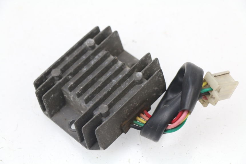 photo de REGOLATORE DI CARICA BAOTIAN EAGLE 50 (2009 - 2011)