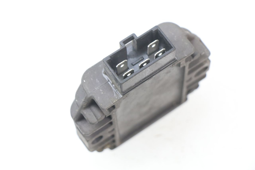 photo de Regolatore di carica PIAGGIO BEVERLY 125 (1998 - 2005)