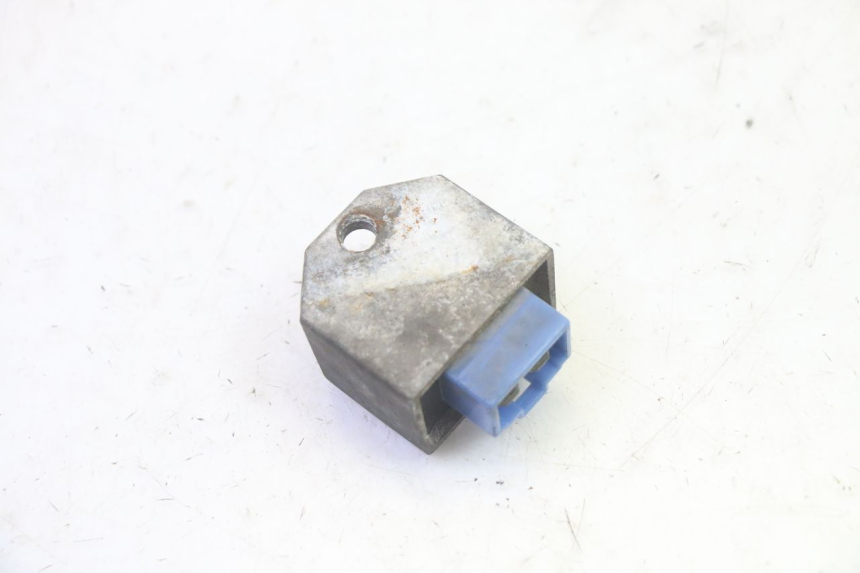 photo de REGOLATORE DI CARICA MBK BOOSTER SPIRIT 50 (2004 - 2017) - Zoom sullo stato d'uso