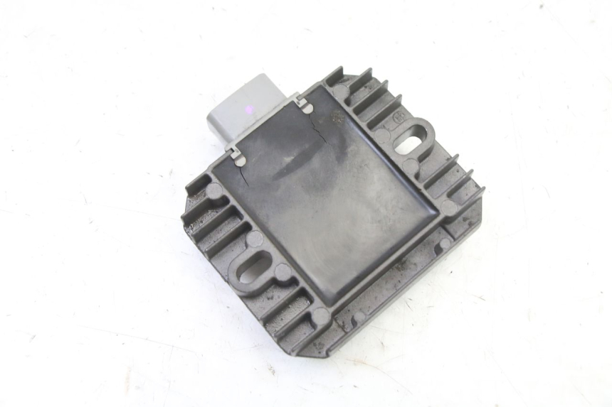 photo de REGOLATORE DI CARICA SUZUKI BURGMAN 125 (2007 - 2014)