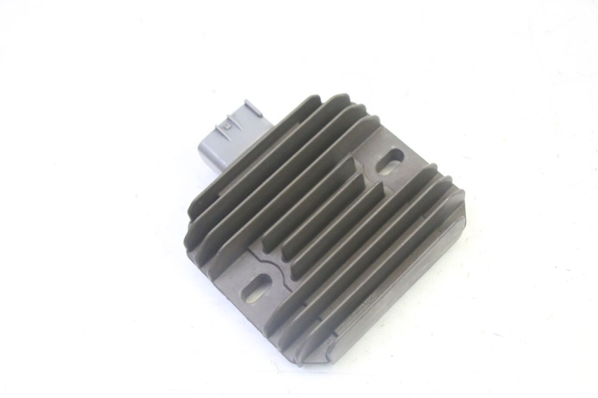 photo de REGOLATORE DI CARICA SUZUKI BURGMAN 125 (2007 - 2014)