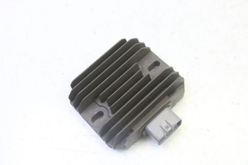 photo de REGOLATORE DI CARICA SUZUKI BURGMAN 125 (2007 - 2014)