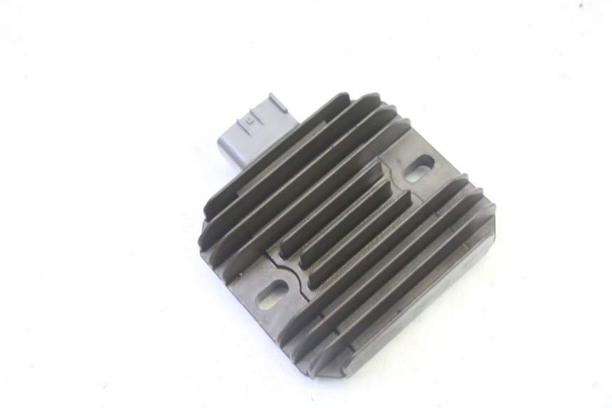 photo de REGOLATORE DI CARICA SUZUKI BURGMAN 125 (2007 - 2014)