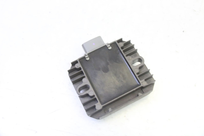 photo de REGOLATORE DI CARICA SUZUKI BURGMAN 125 (2007 - 2014)