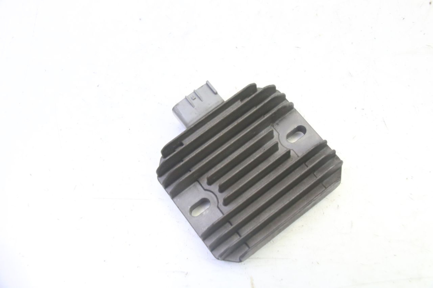 photo de REGOLATORE DI CARICA SUZUKI BURGMAN 125 (2007 - 2014)