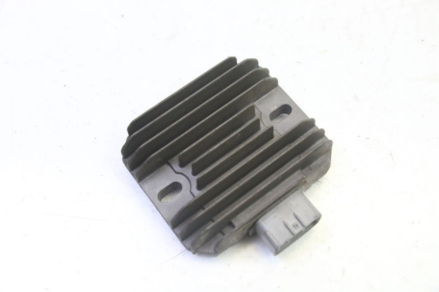 photo de REGOLATORE DI CARICA SUZUKI BURGMAN 125 (2007 - 2014)