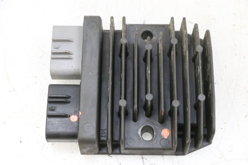 photo de REGOLATORE SUZUKI BURGMAN 650 (2013 - 2020)