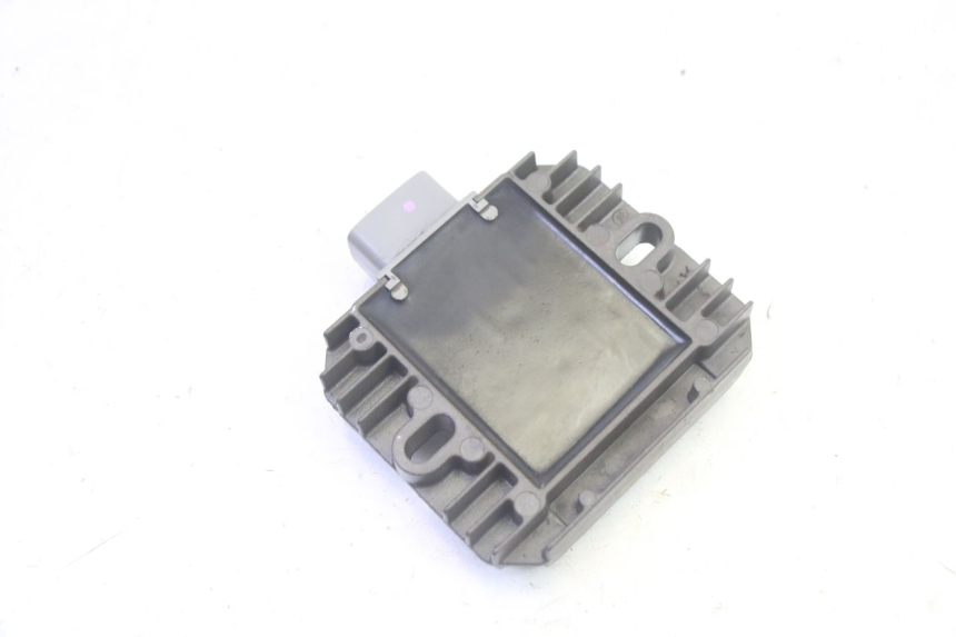 photo de REGOLATORE DI CARICA SUZUKI BURGMAN 125 (2007 - 2014) - Zoom sullo stato d'uso