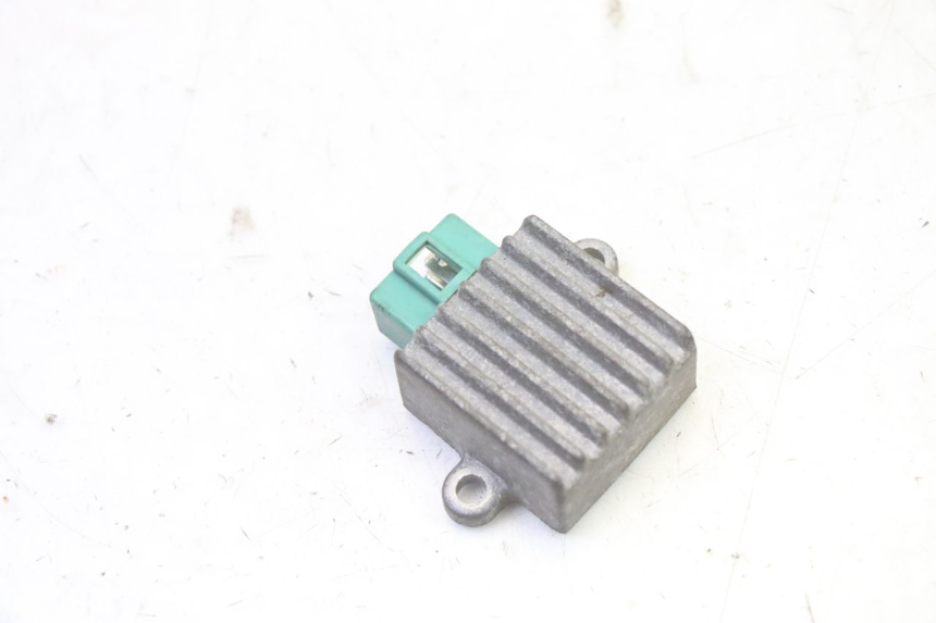 photo de REGOLATORE YAMAHA BW'S 100 (1999 - 2002)