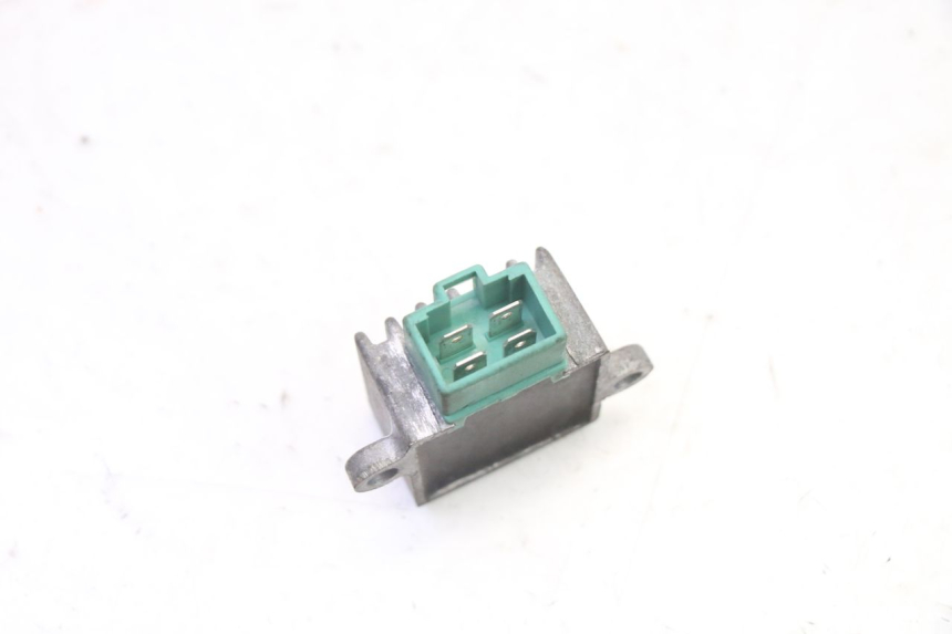 photo de REGOLATORE YAMAHA BW'S 100 (1999 - 2002)