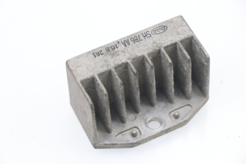 photo de REGOLATORE HONDA CBF 125 (2009 - 2015)