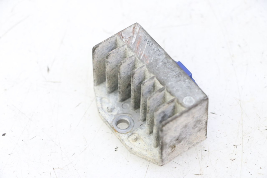 photo de REGOLATORE HONDA CBF 125 (2009 - 2015)